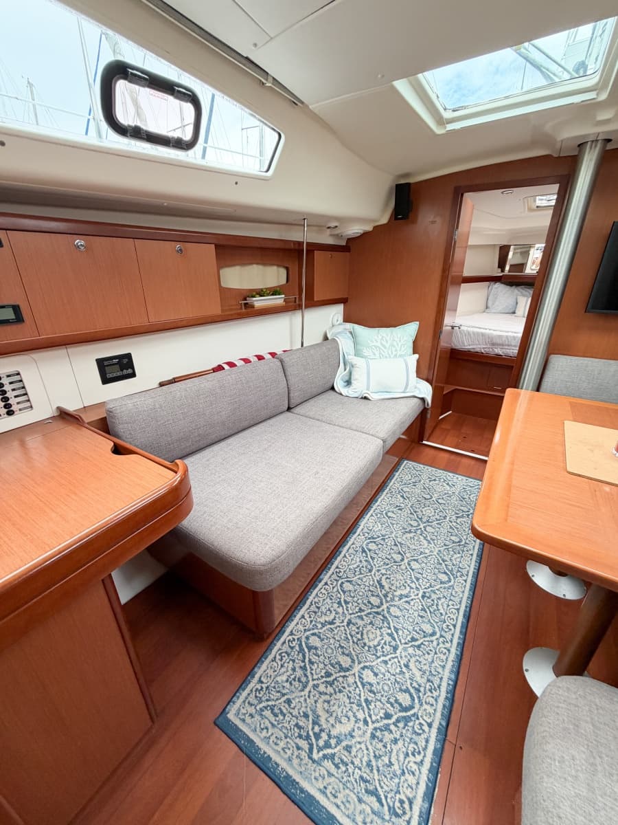 2009 Beneteau Oceanis 40 - Photo 44