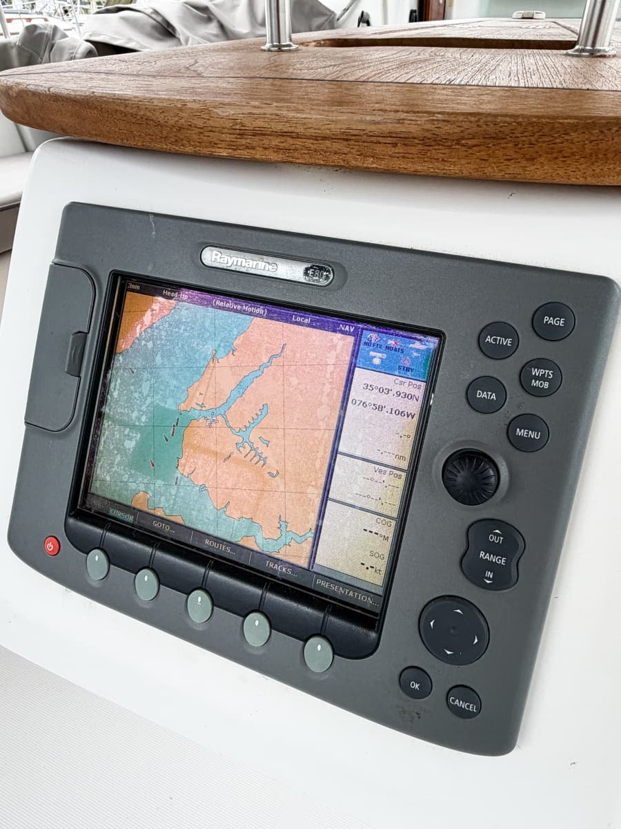 2009 Beneteau Oceanis 40 - Photo 15