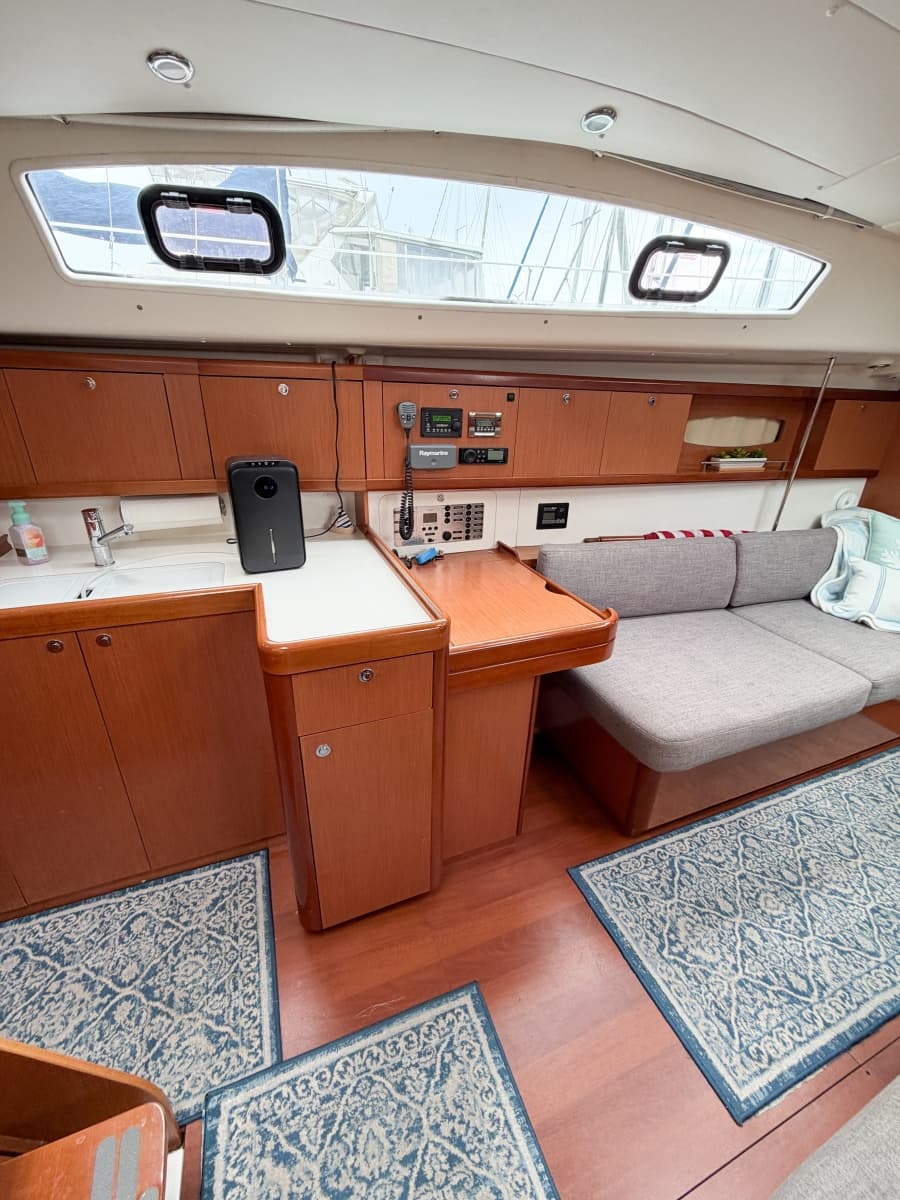2009 Beneteau Oceanis 40 - Photo 43