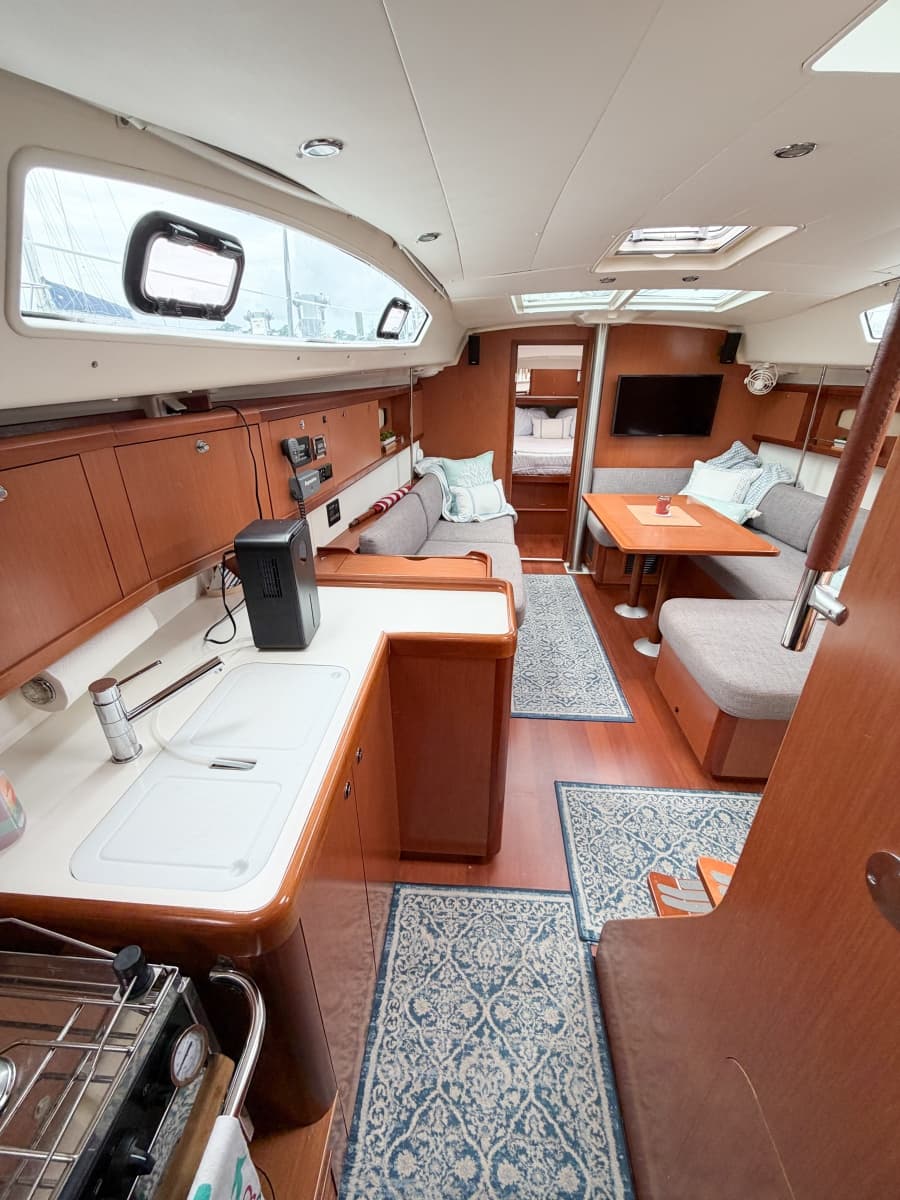 2009 Beneteau Oceanis 40 - Photo 36