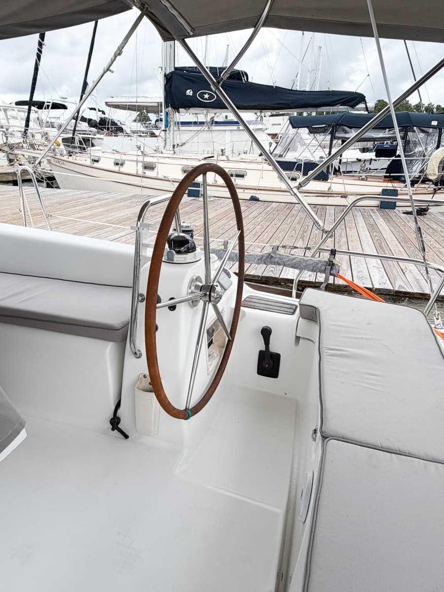 2009 Beneteau Oceanis 40 - Photo 14
