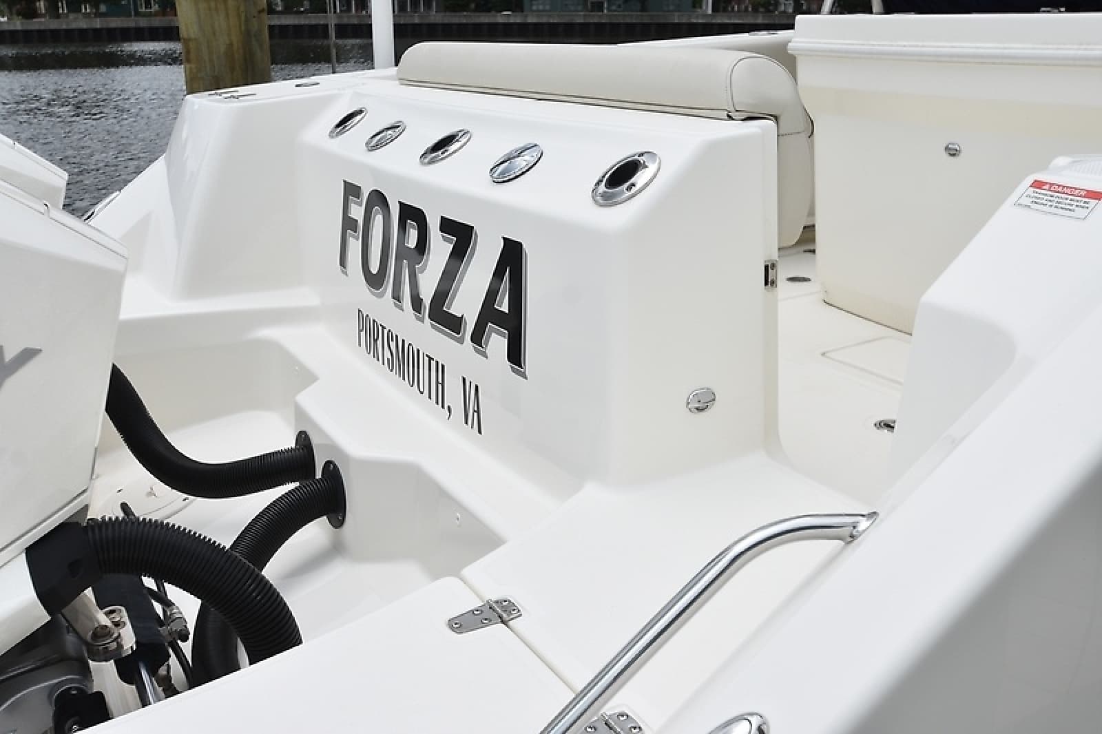 2022 Boston Whaler 250 Outrage - Photo 15