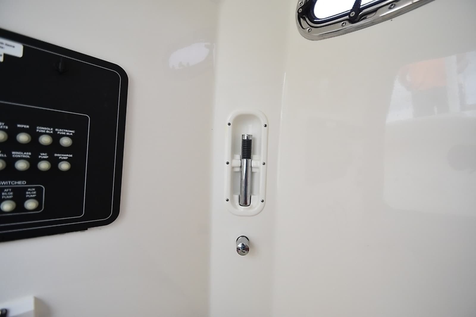 2022 Boston Whaler 250 Outrage - Photo 51