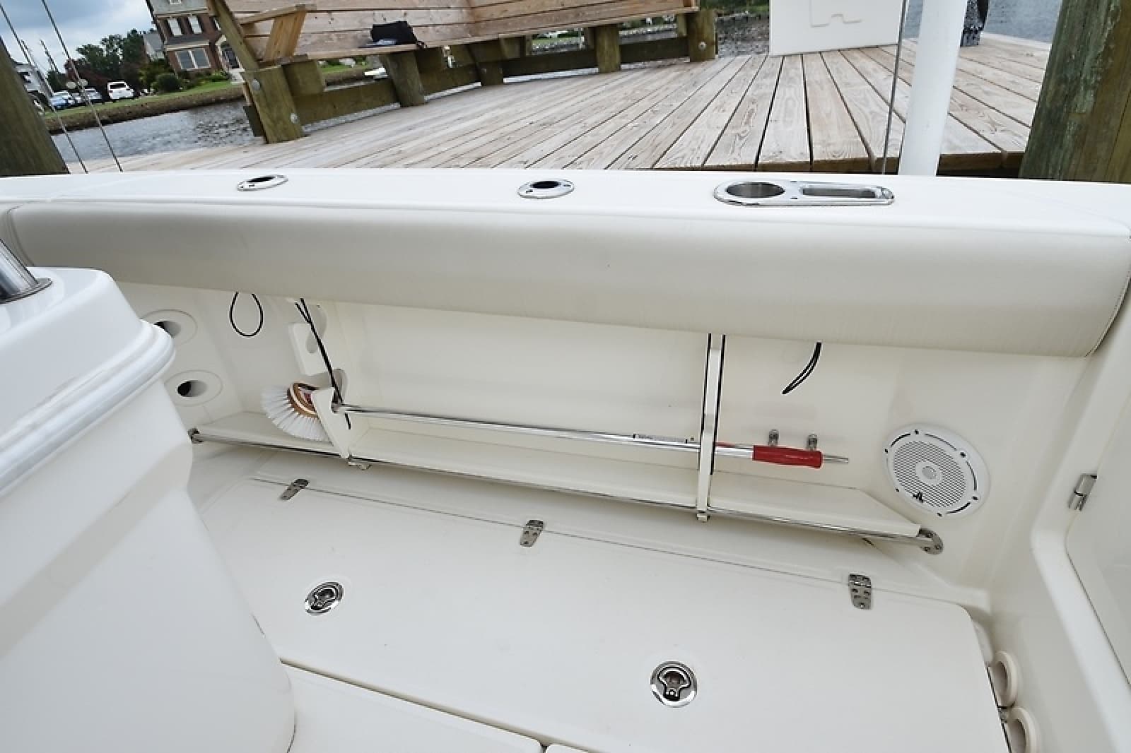 2022 Boston Whaler 250 Outrage - Photo 24