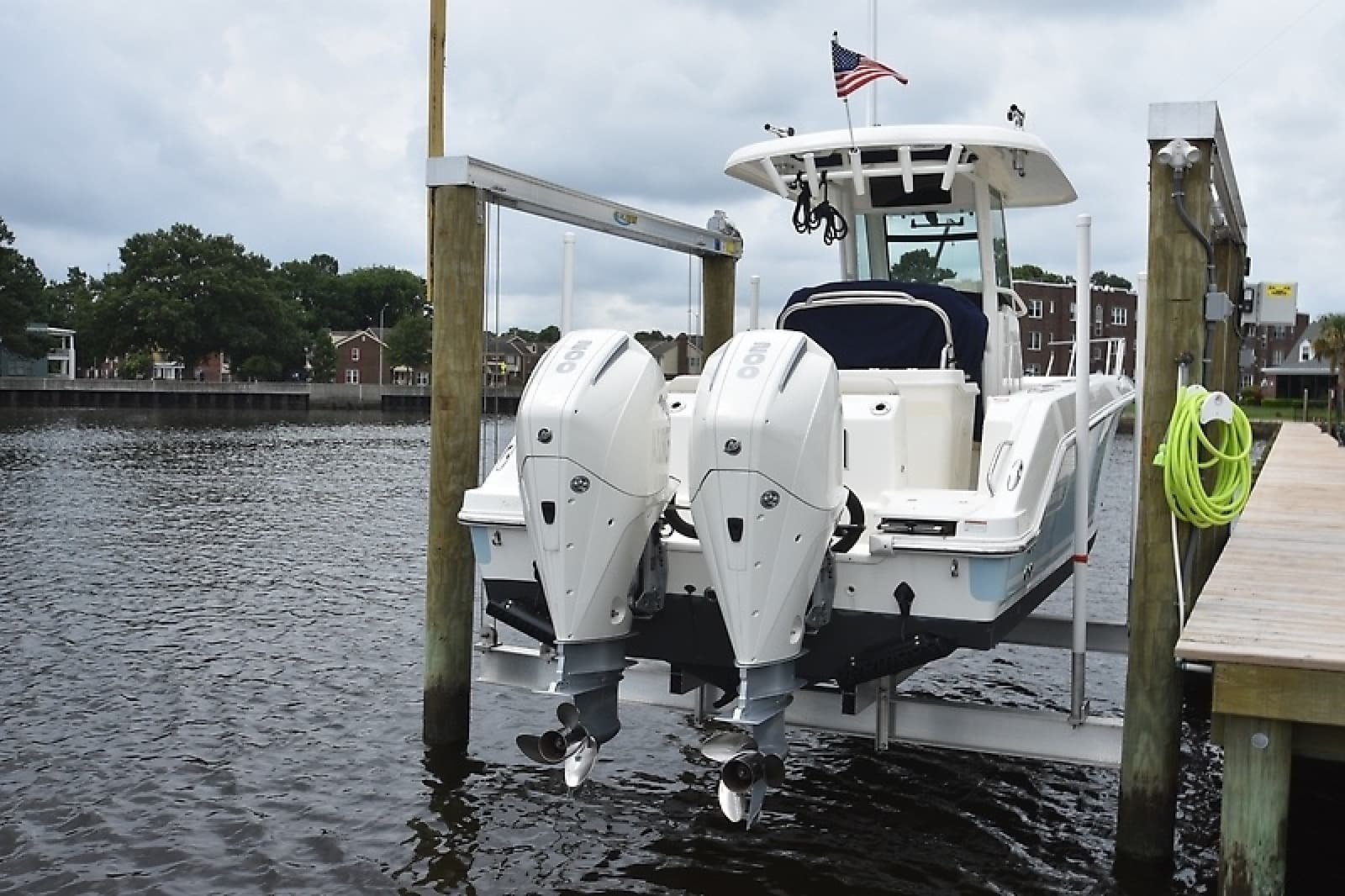 2022 Boston Whaler 250 Outrage - Photo 14