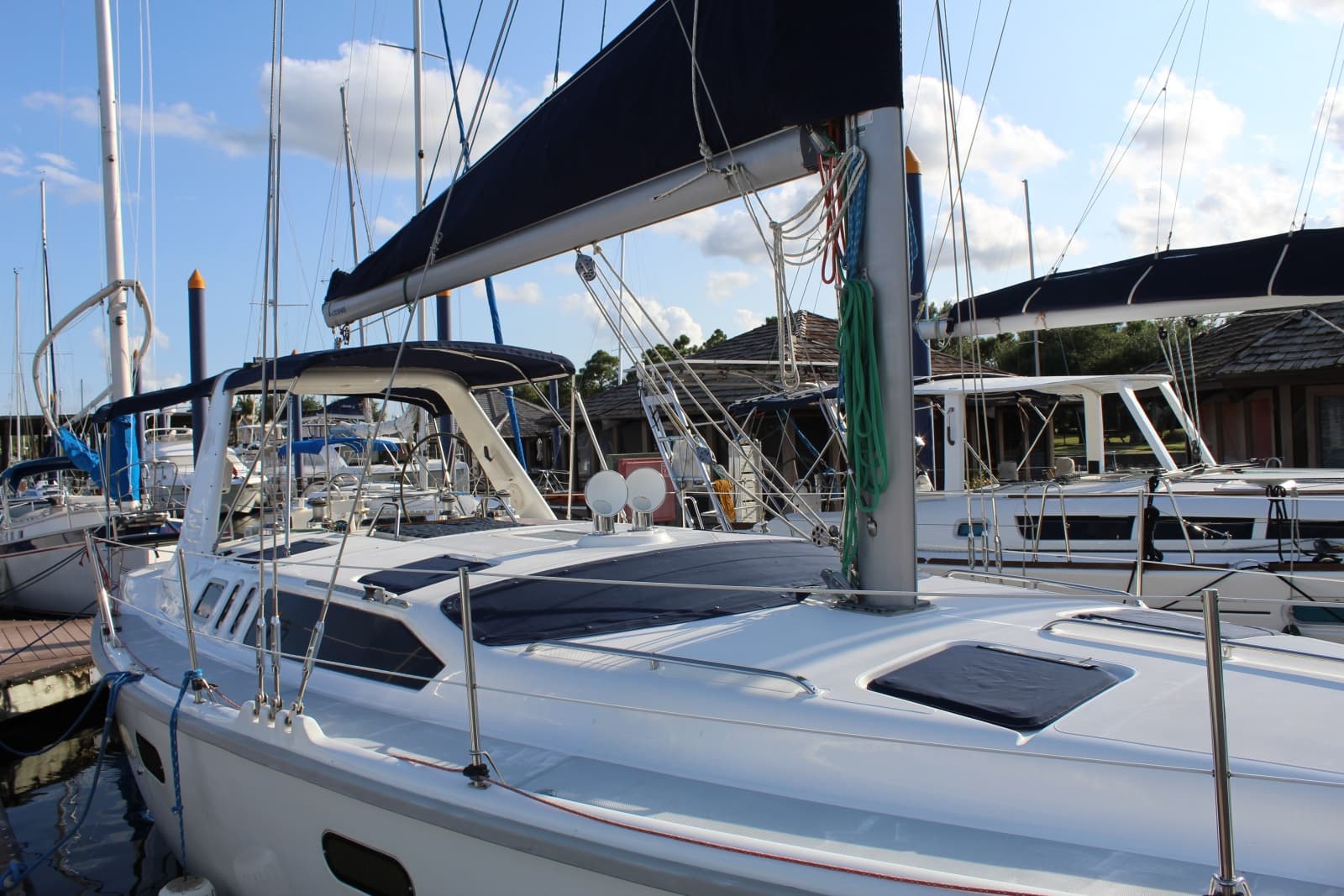 1997 Hunter 430 - Photo 4
