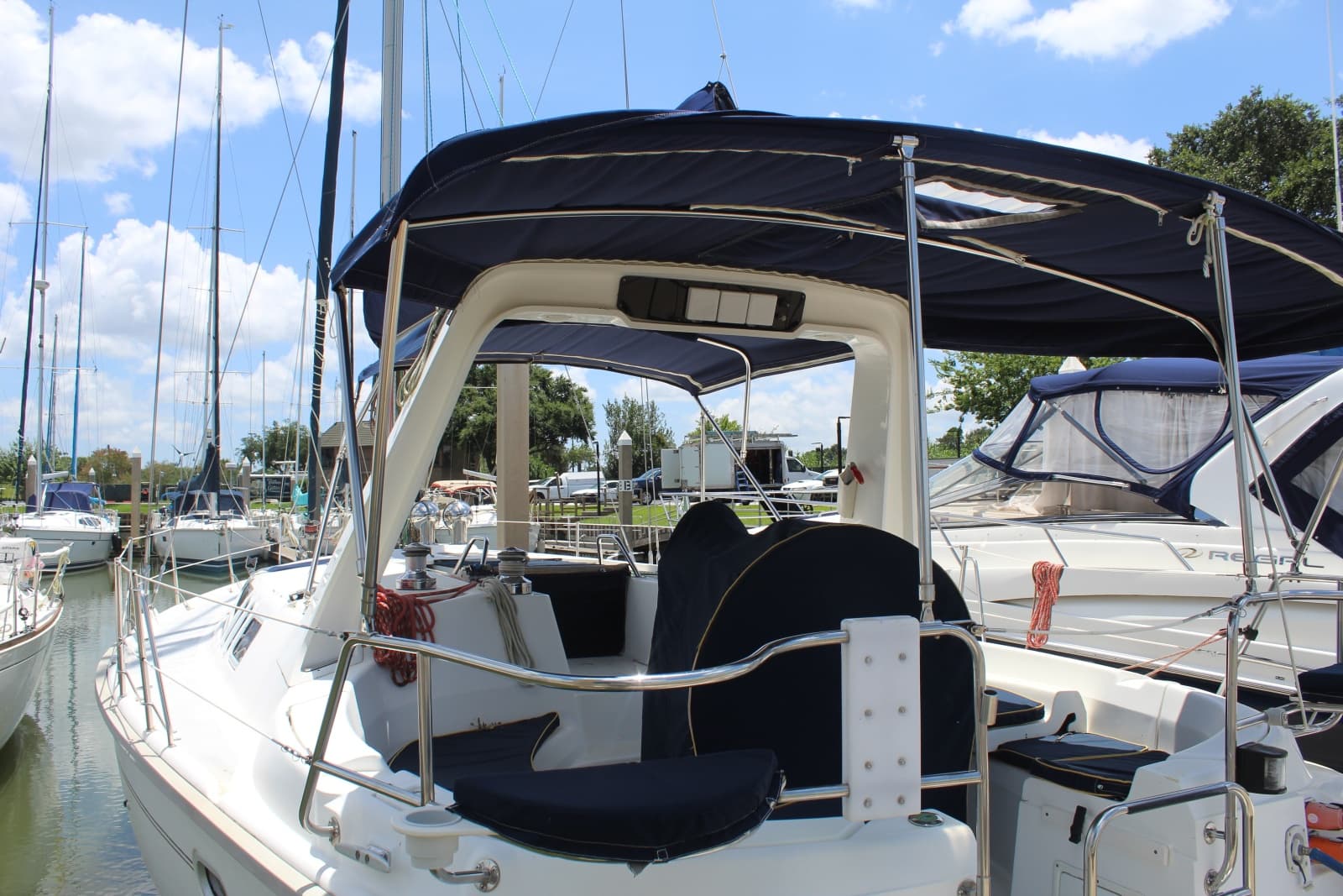 1997 Hunter 430 - Photo 4