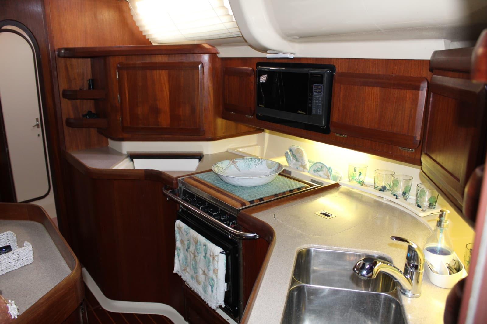 1997 Hunter 430 - Photo 21