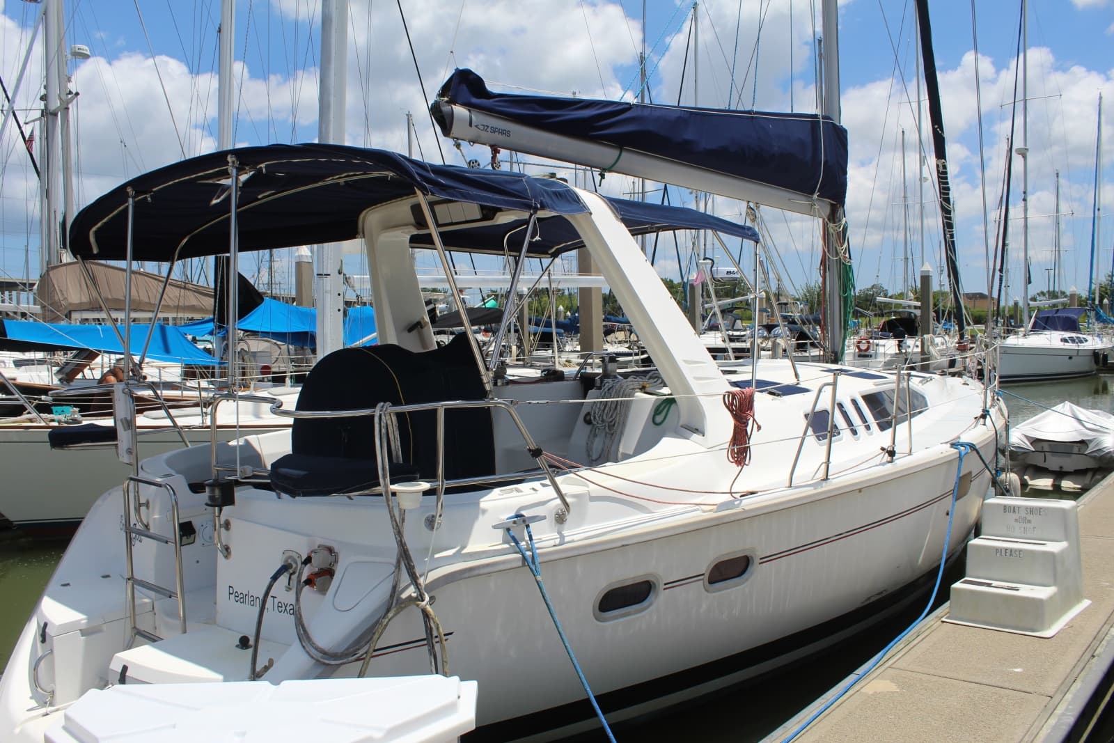 1997 Hunter 430 - Photo 2