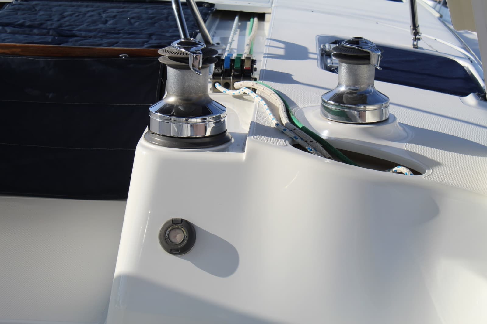 1997 Hunter 430 - Photo 11