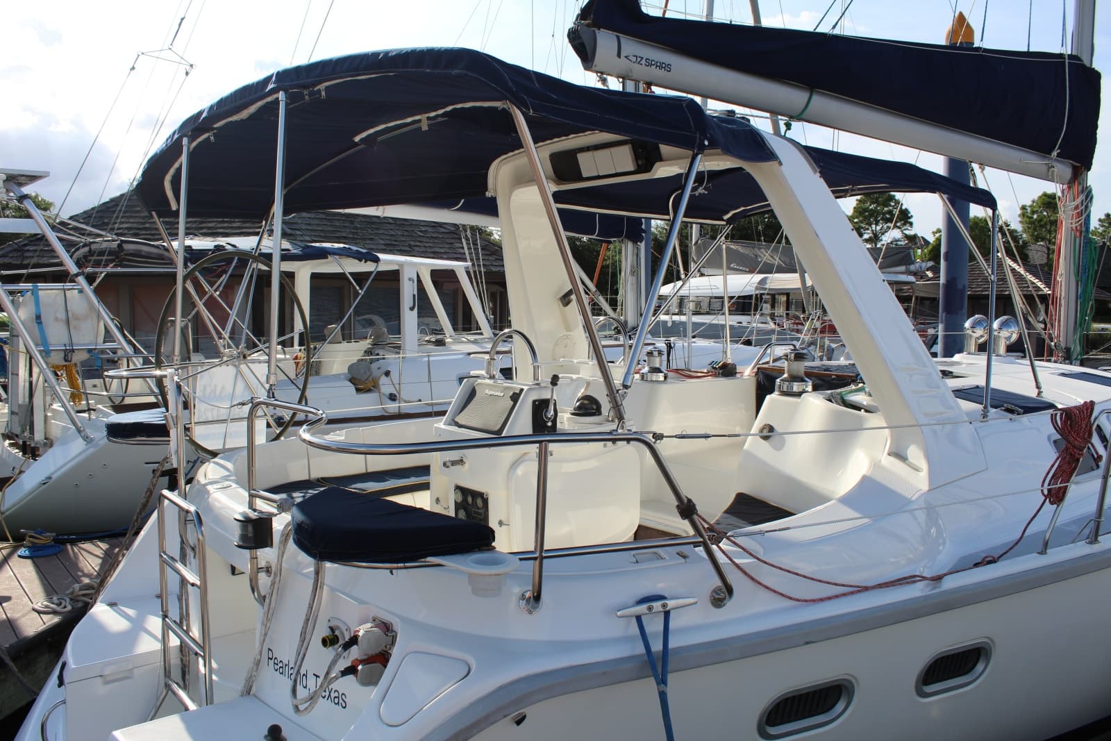 1997 Hunter 430 - Photo 2