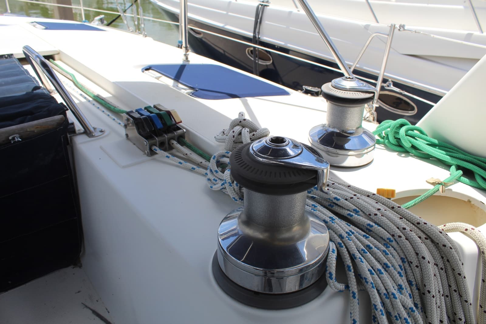 1997 Hunter 430 - Photo 35