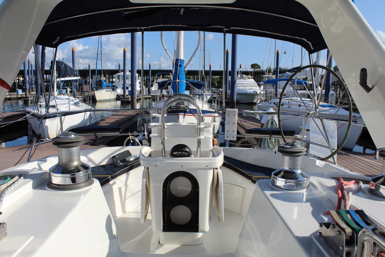 1997 Hunter 430 - Photo 14