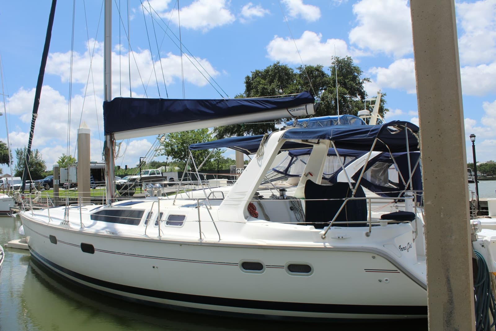 1997 Hunter 430 - Photo 1