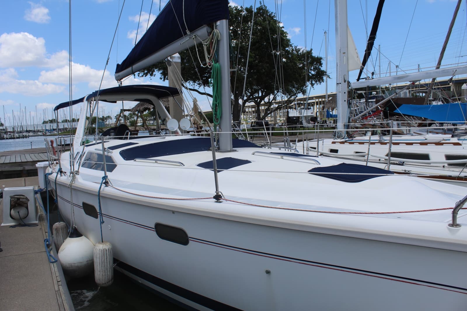 1997 Hunter 430 - Photo 40