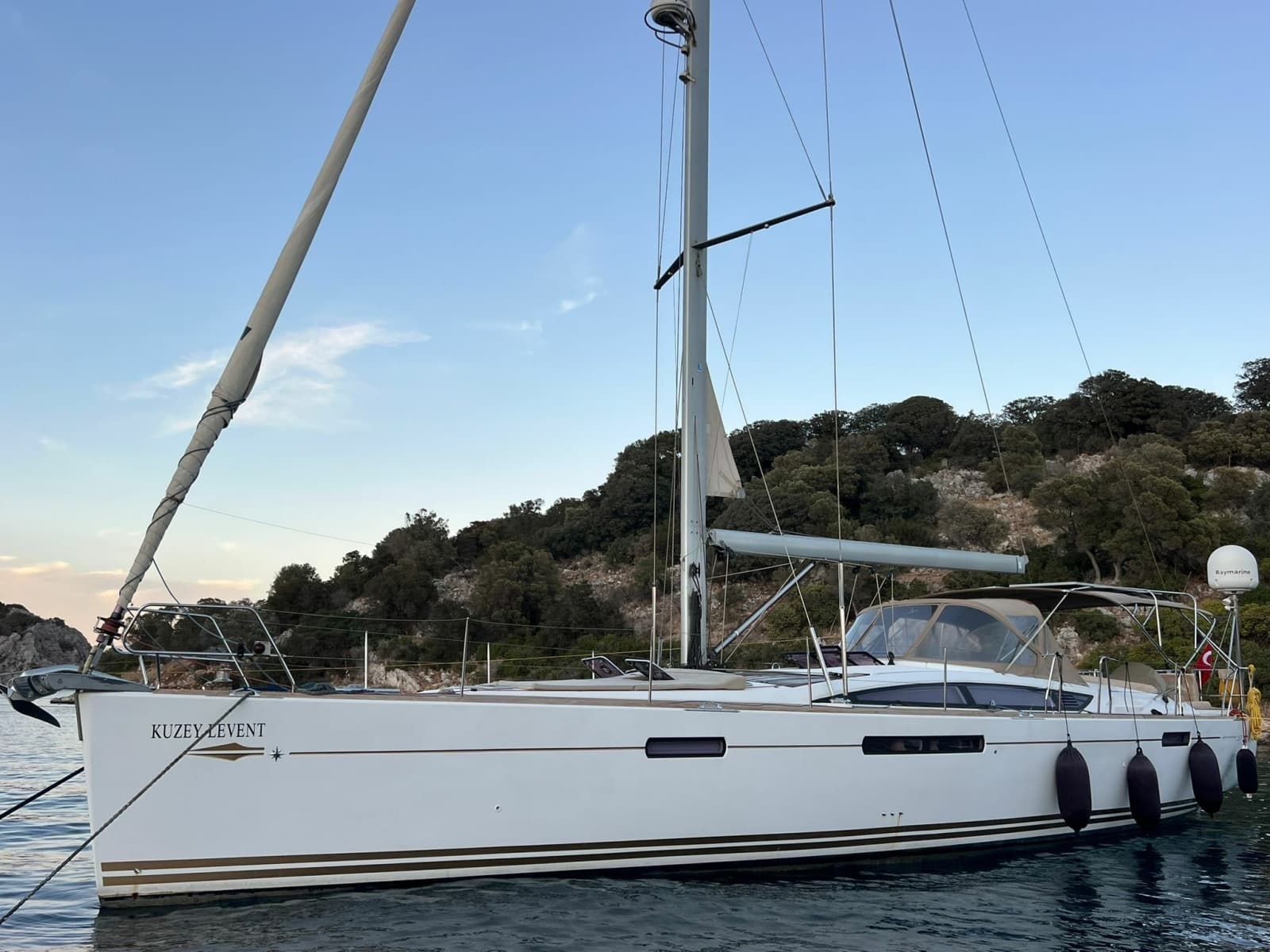 2012 Jeanneau  - Photo 1