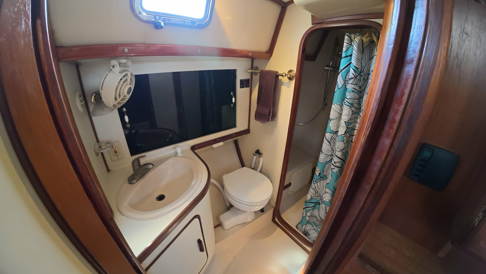 1985 Gulfstar Hirsch 45 - Photo 39