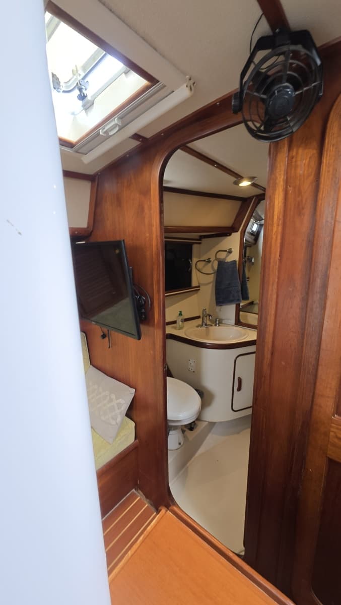 1985 Gulfstar Hirsch 45 - Photo 47