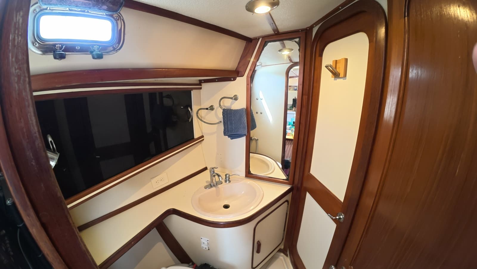 1985 Gulfstar Hirsch 45 - Photo 41