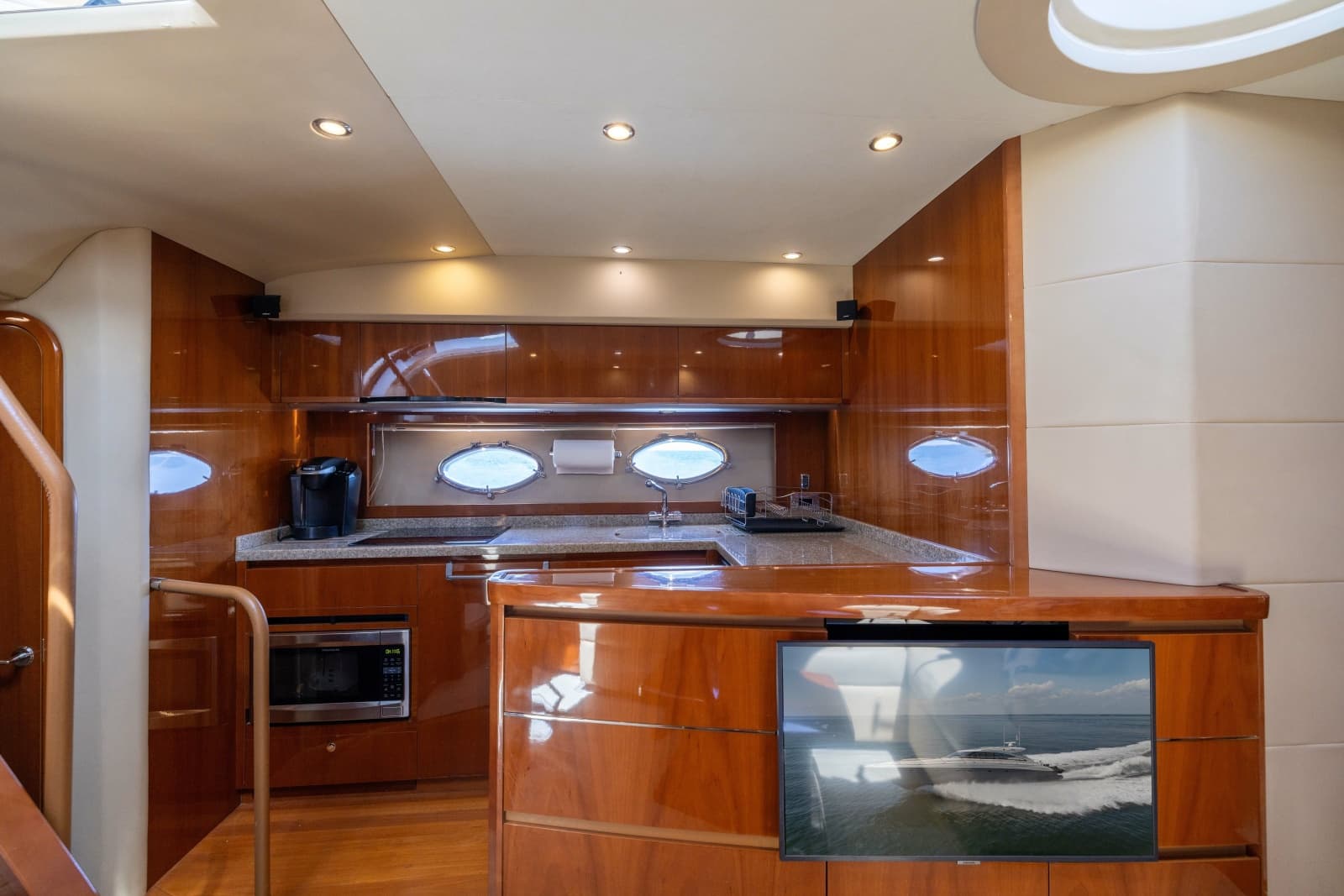 2008 Princess V53 - Photo 16
