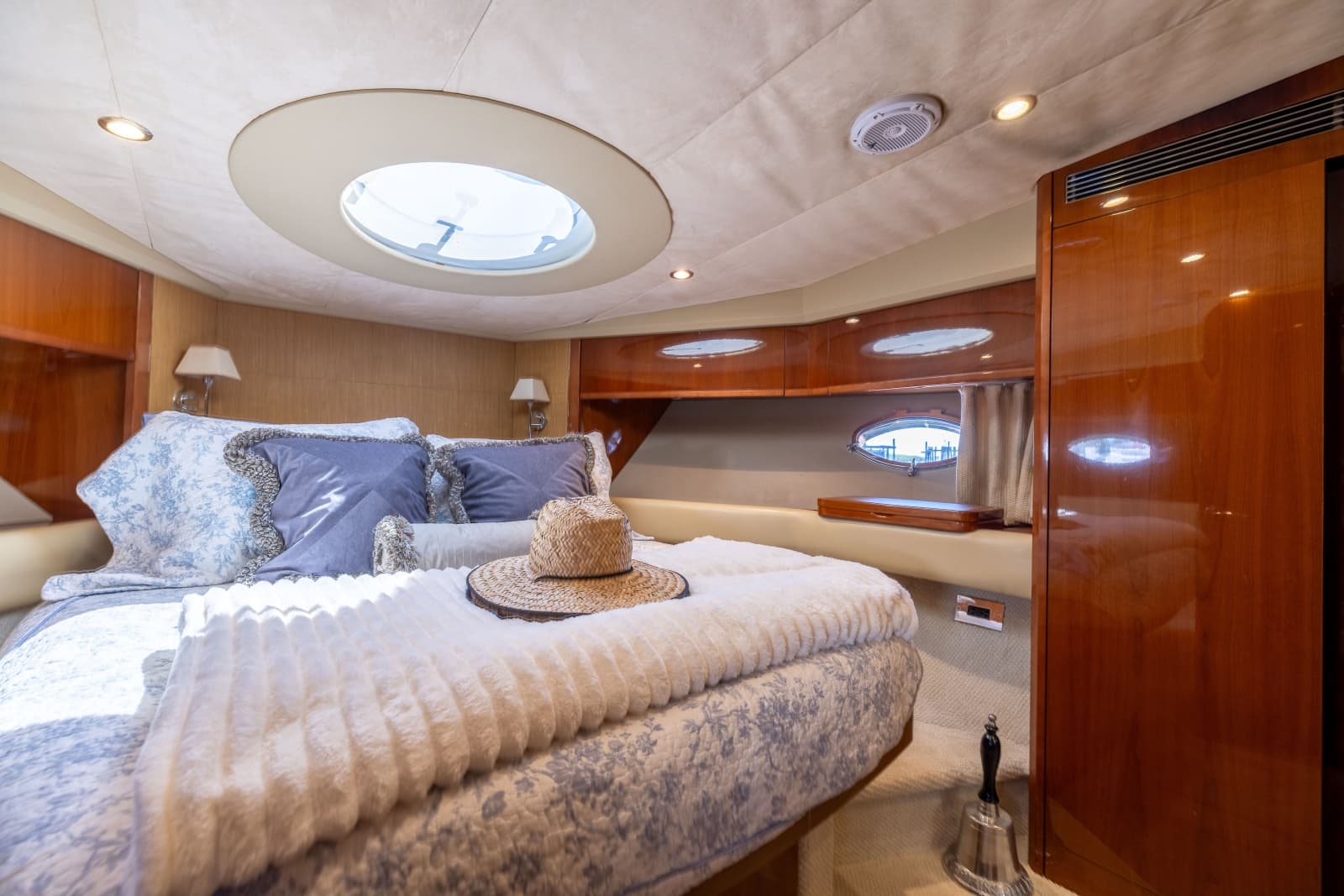 2008 Princess V53 - Photo 20