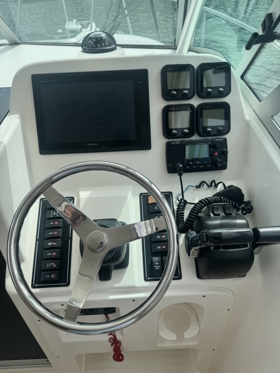 2016 Pursuit 255 Offshore - Photo 9