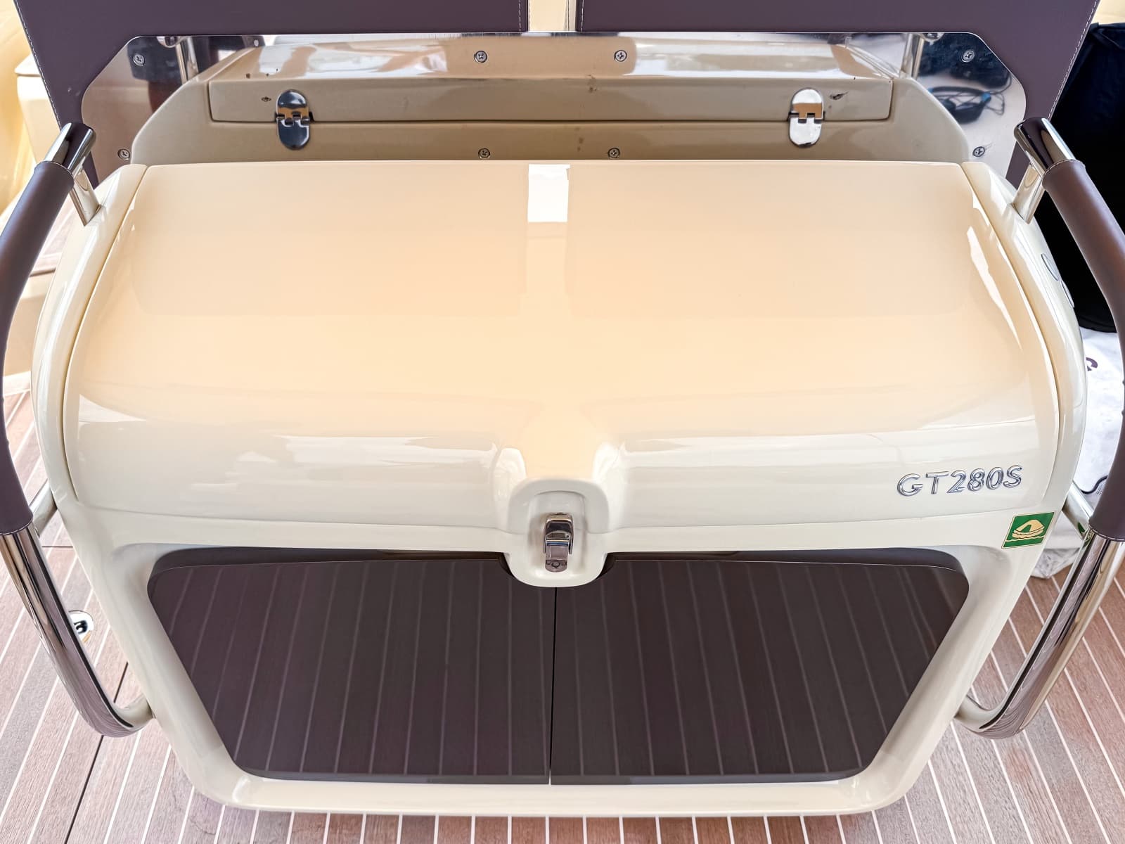 2023 Invictus GT280S - Photo 12