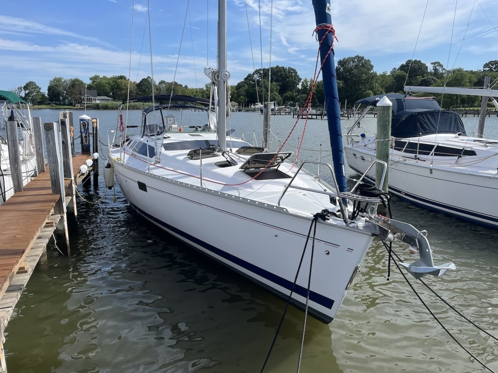 1996 Hunter 40.5 - Photo 2