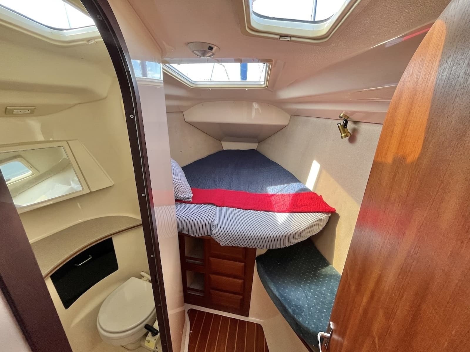 1996 Hunter 40.5 - Photo 28