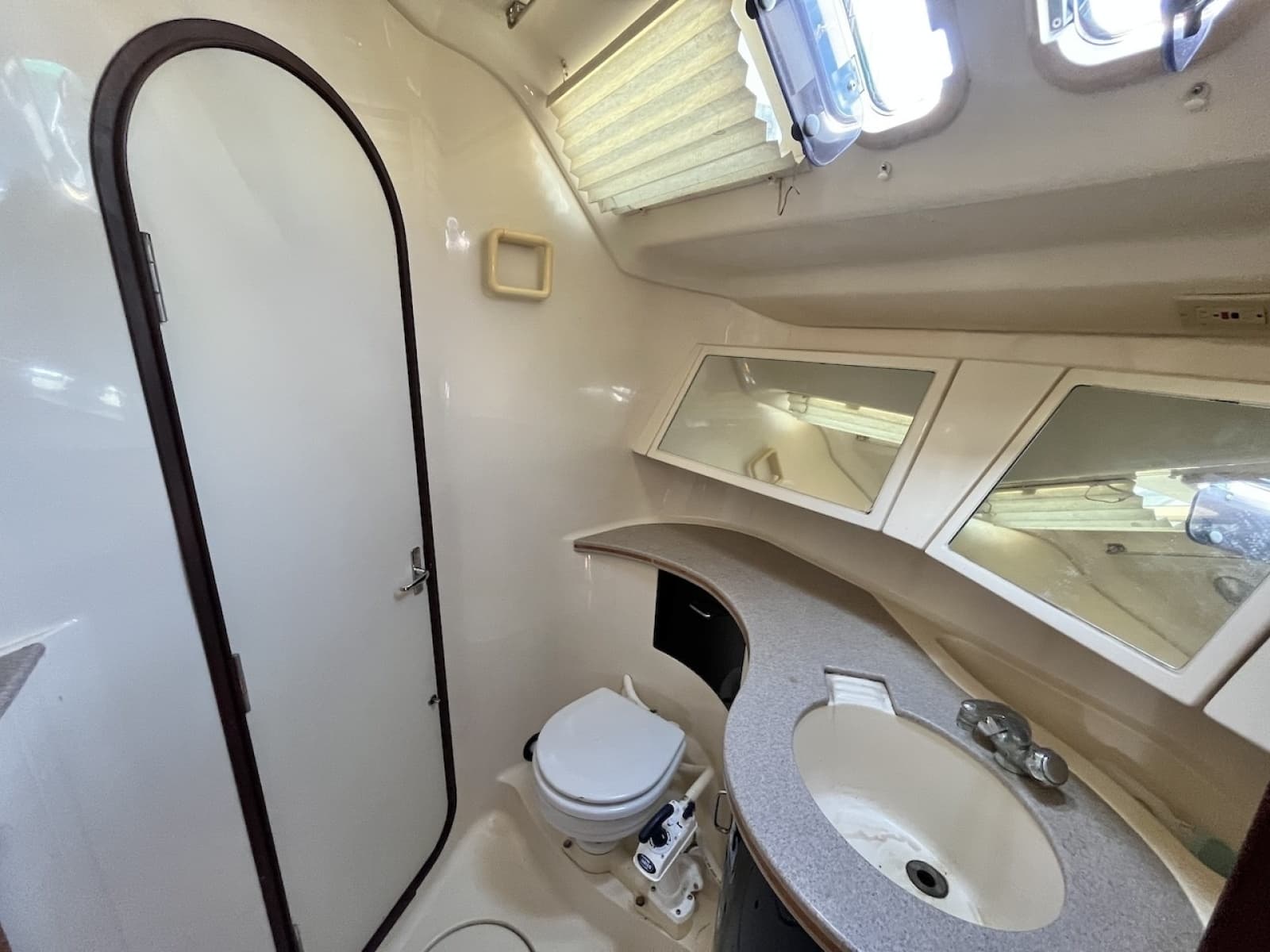 1996 Hunter 40.5 - Photo 36