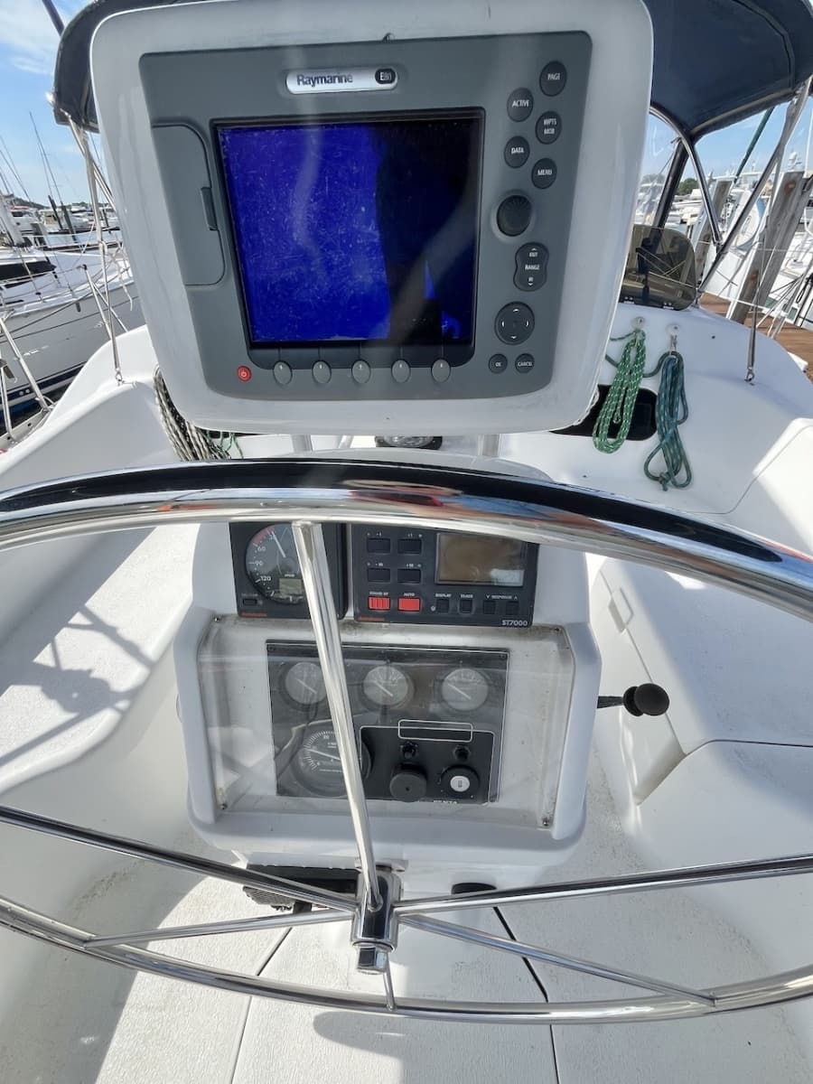 1996 Hunter 40.5 - Photo 16