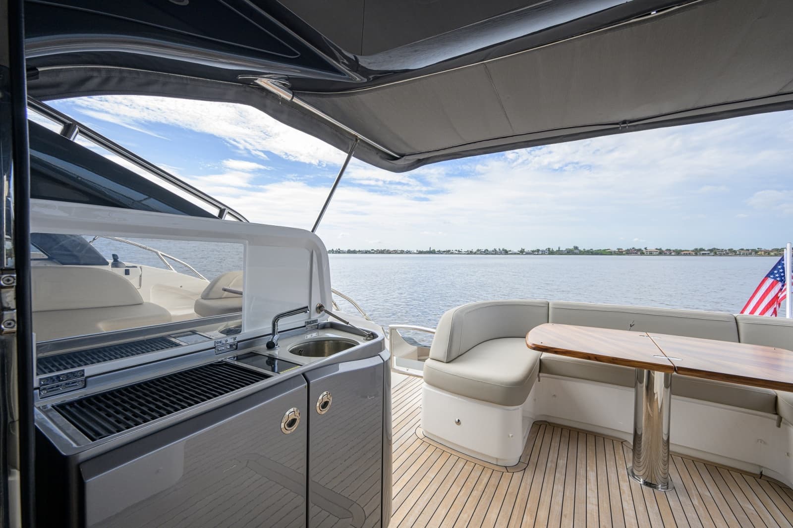 2024 Princess V50 - Photo 27