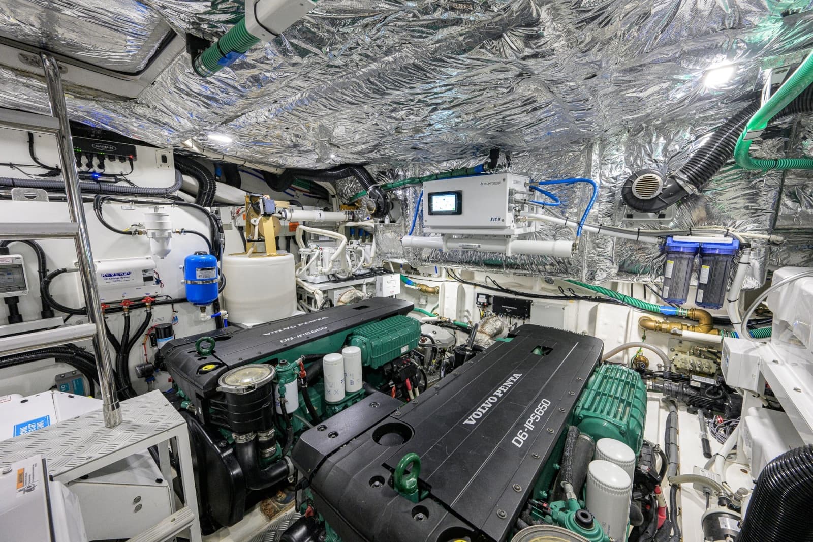 2024 Princess V50 - Photo 30