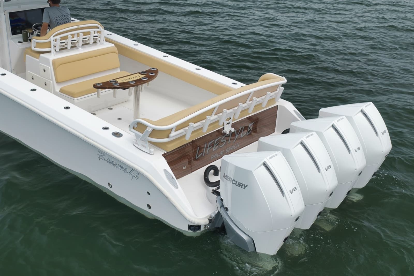 2020 Bahama 41 - Photo 10