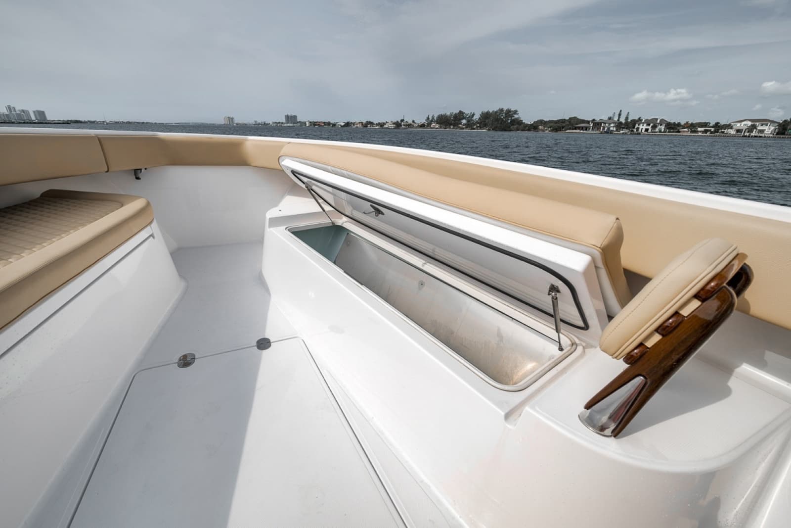 2020 Bahama 41 - Photo 21