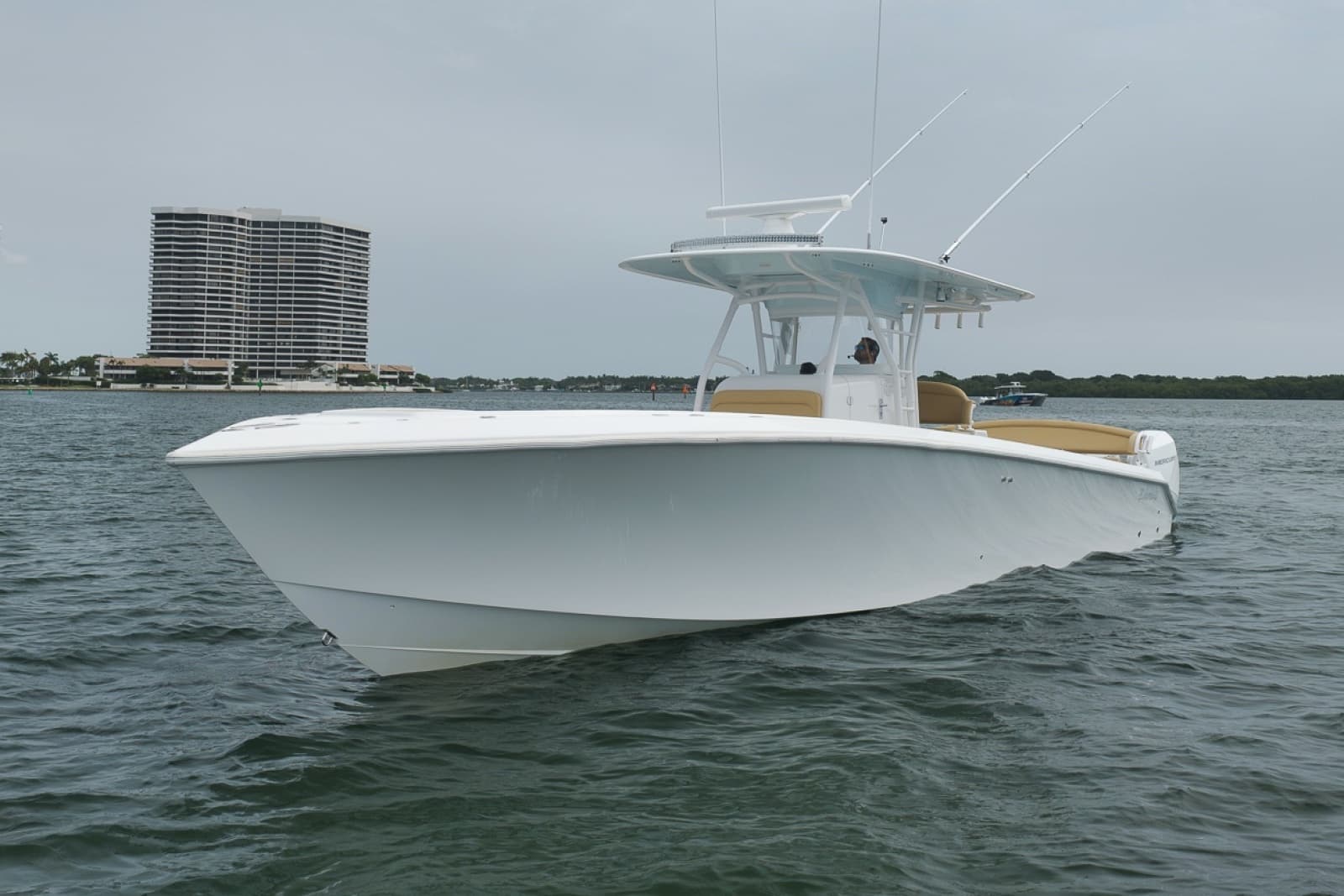 2020 Bahama 41 - Photo 8