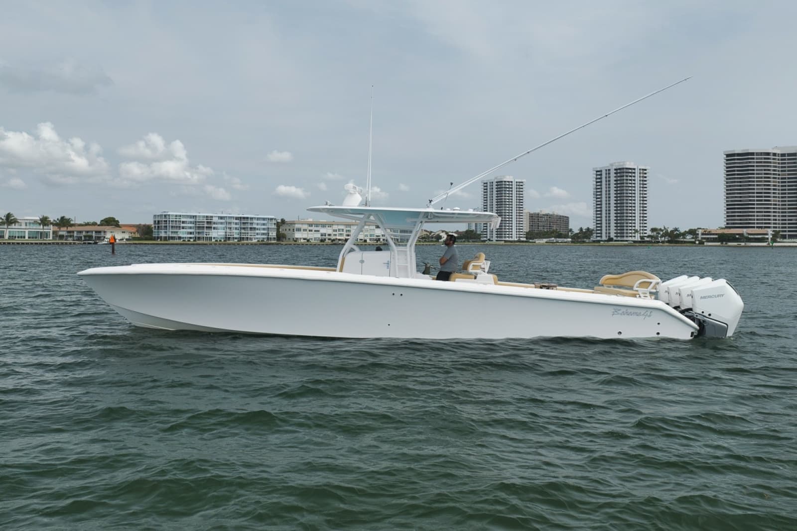2020 Bahama 41 - Photo 9