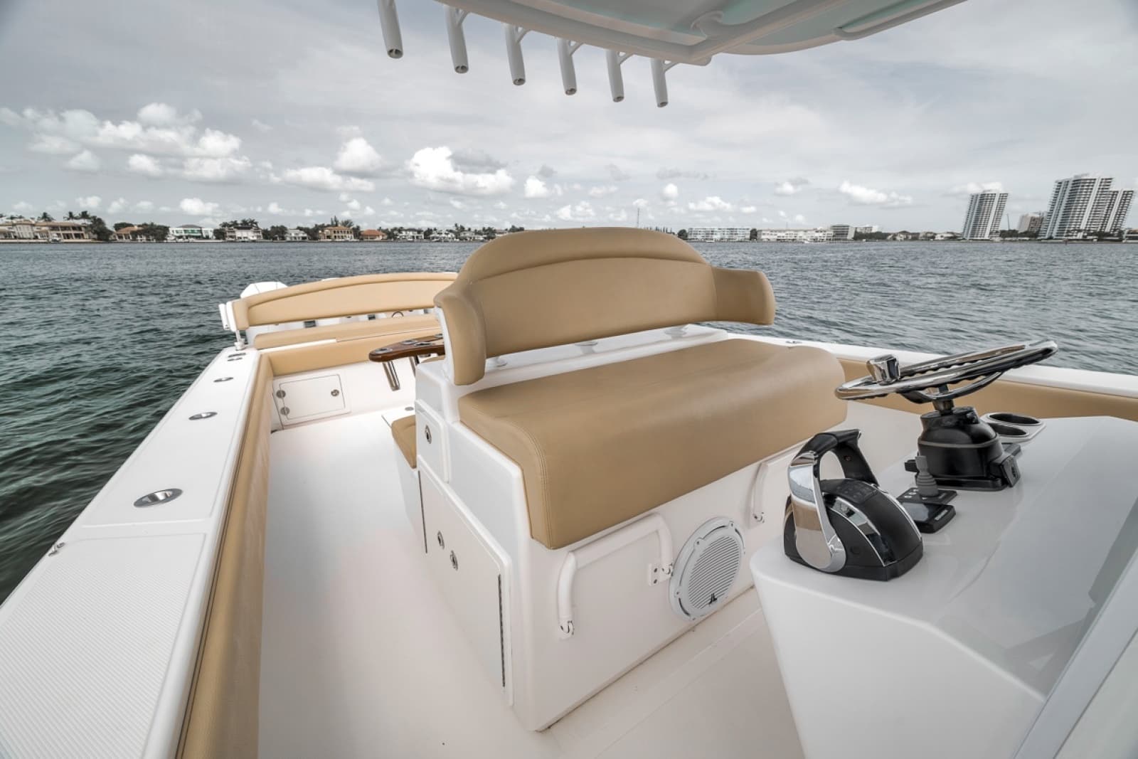 2020 Bahama 41 - Photo 28