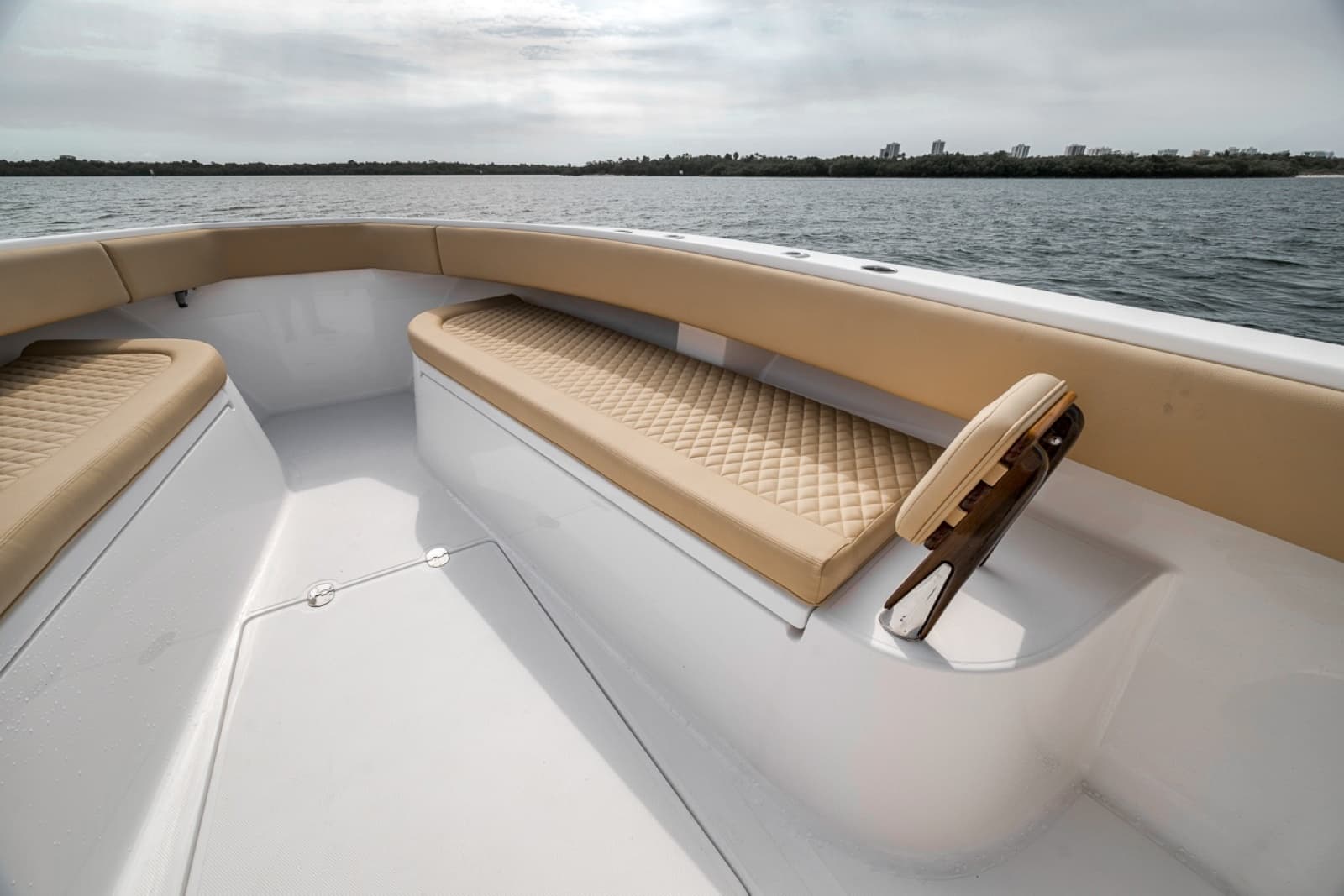 2020 Bahama 41 - Photo 20