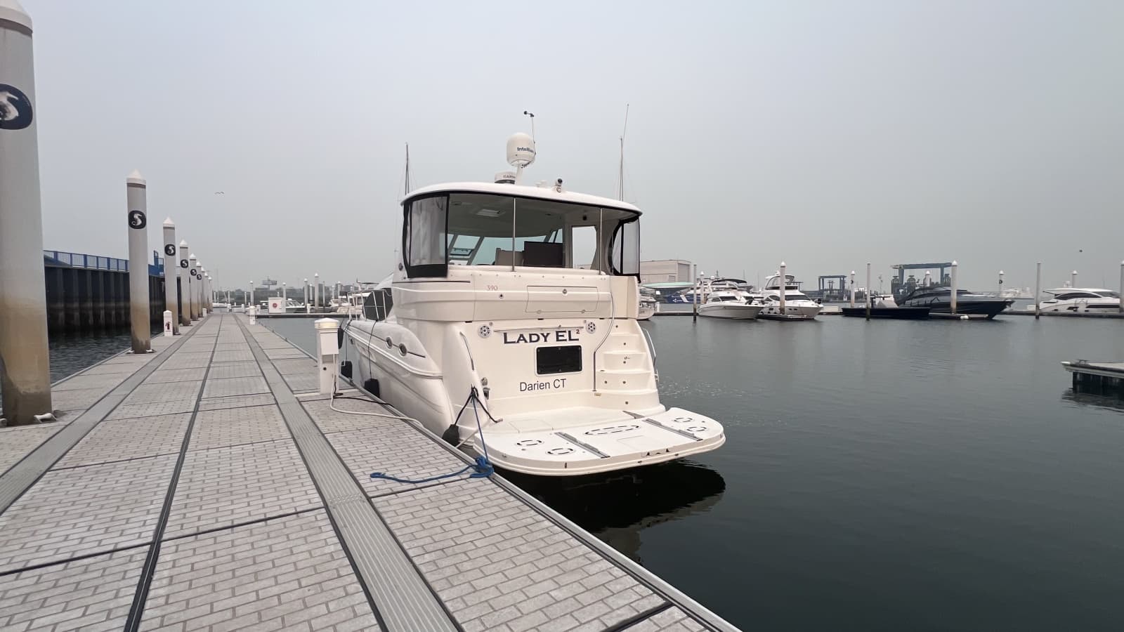 2005 Sea Ray 390 Motor Yacht - Photo 4