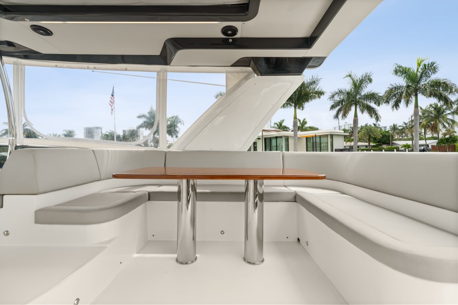 2022 Absolute Navetta 52 - Photo 12