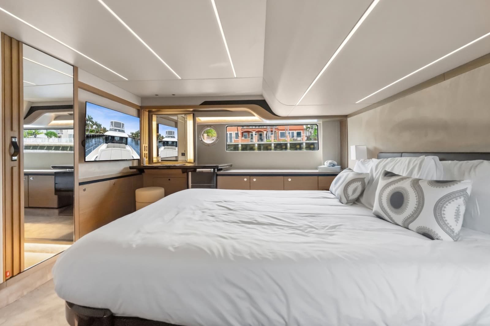 2022 Absolute Navetta 52 - Photo 61