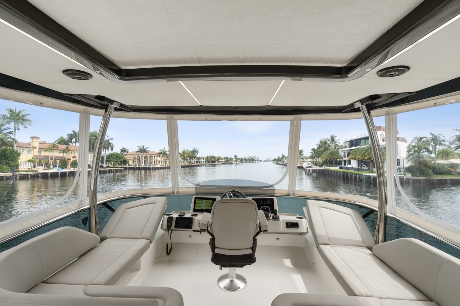 2022 Absolute Navetta 52 - Photo 17