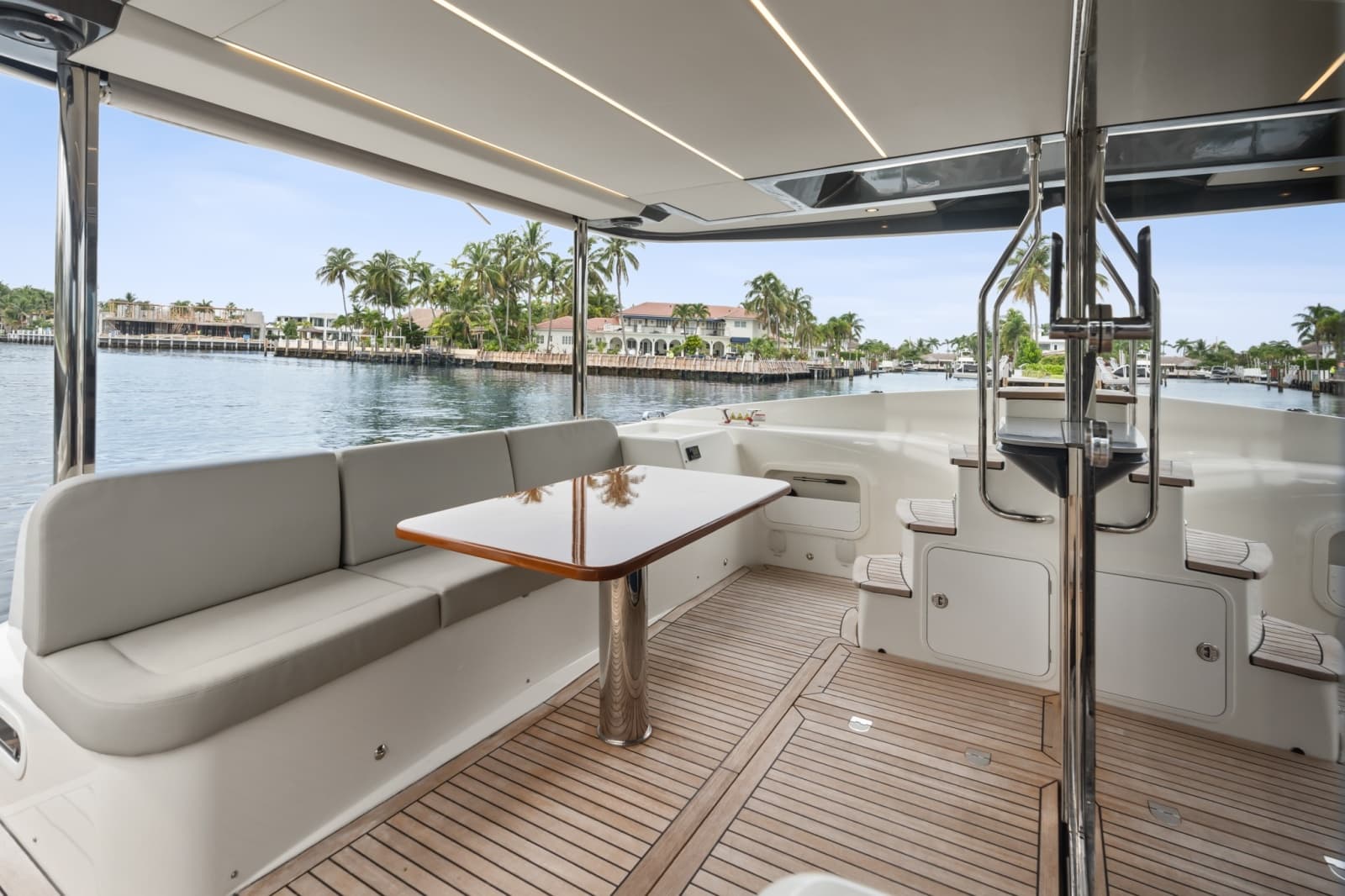 2022 Absolute Navetta 52 - Photo 21