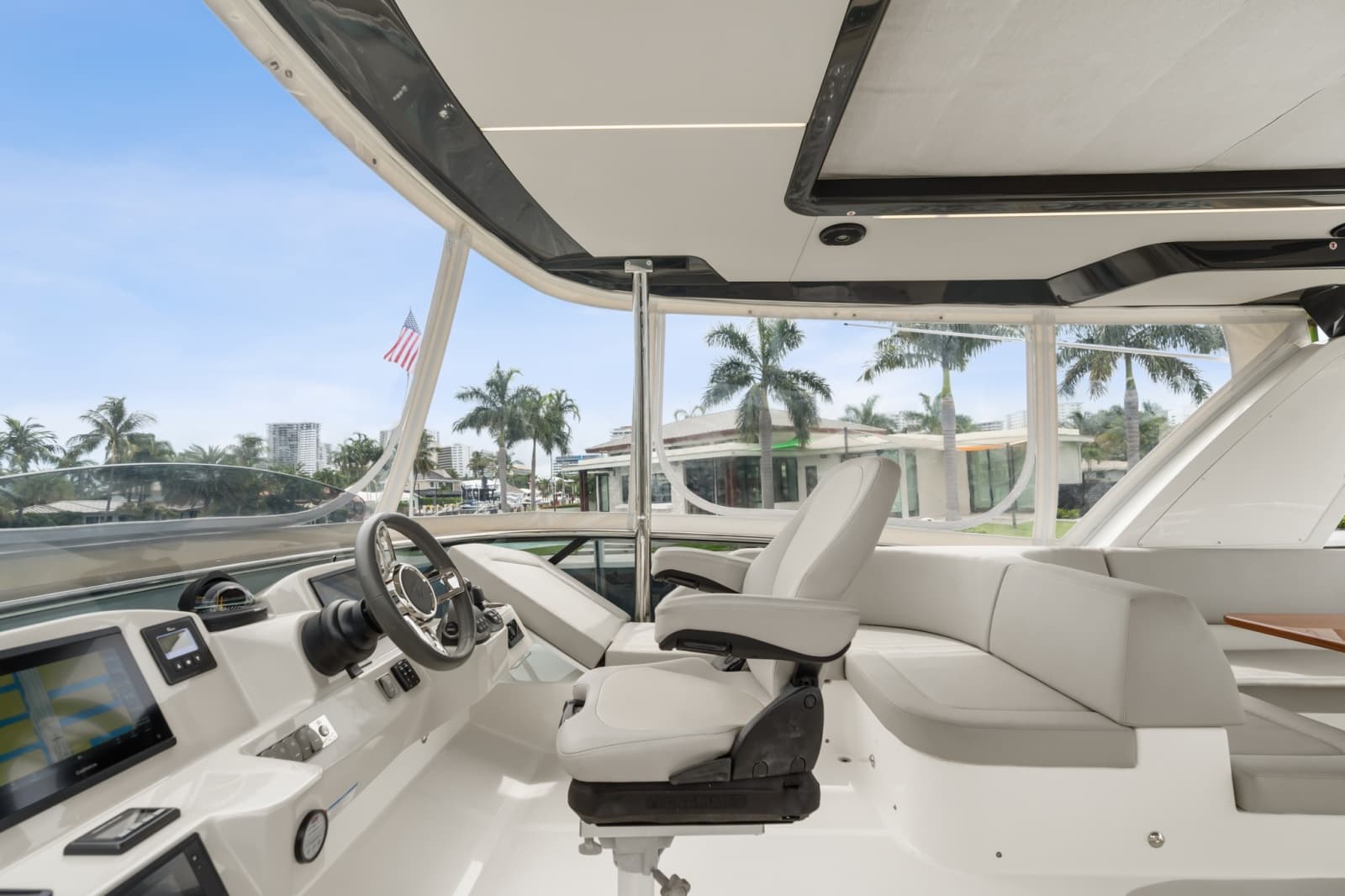 2022 Absolute Navetta 52 - Photo 15