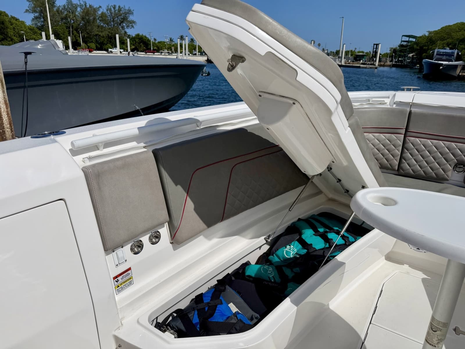2019 Intrepid 345 Nomad SE - Photo 49