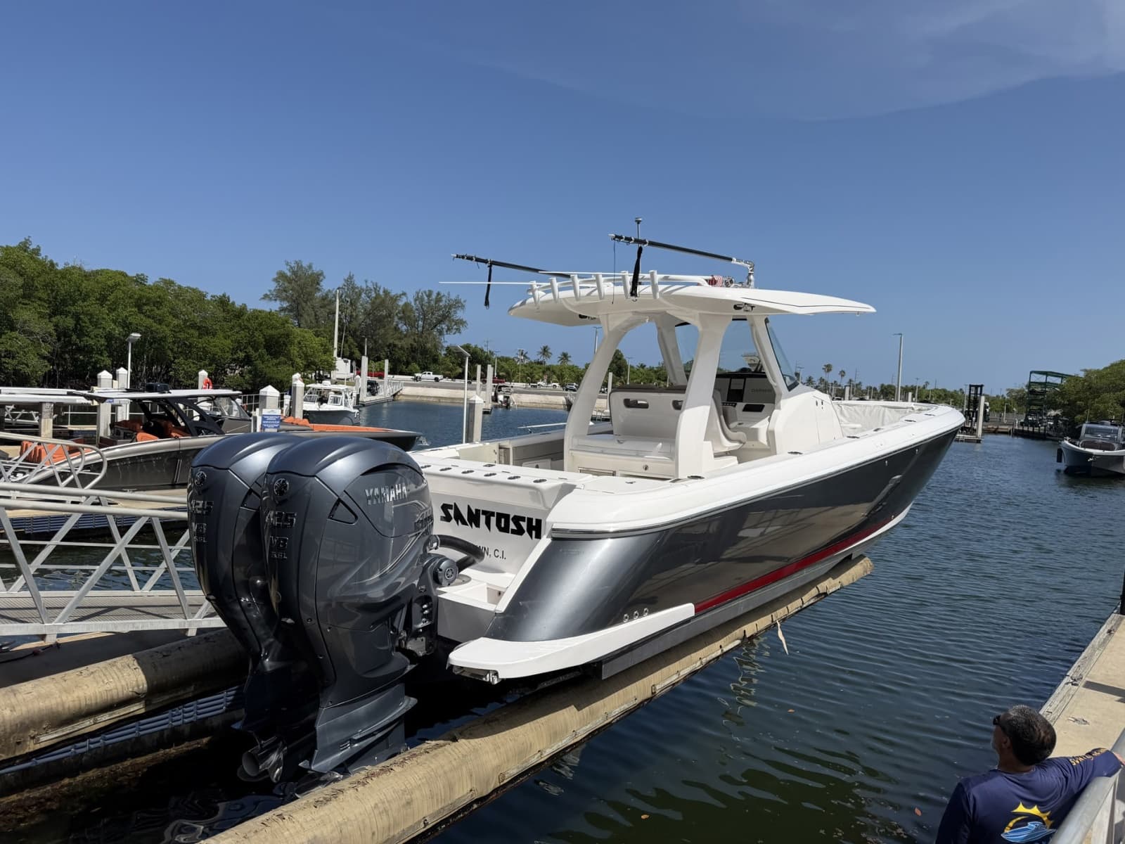 2019 Intrepid 345 Nomad SE - Photo 23