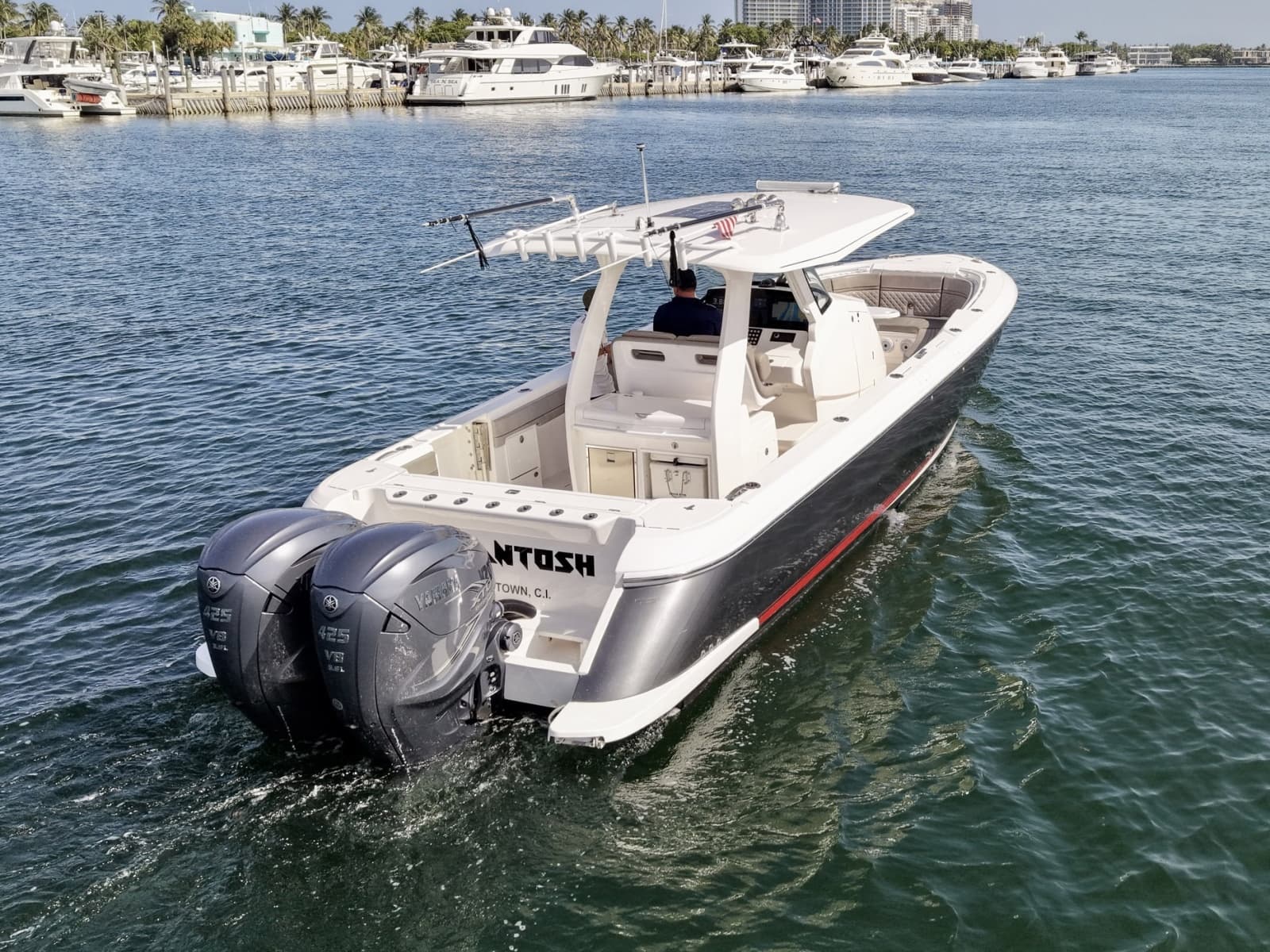 2019 Intrepid 345 Nomad SE - Photo 4