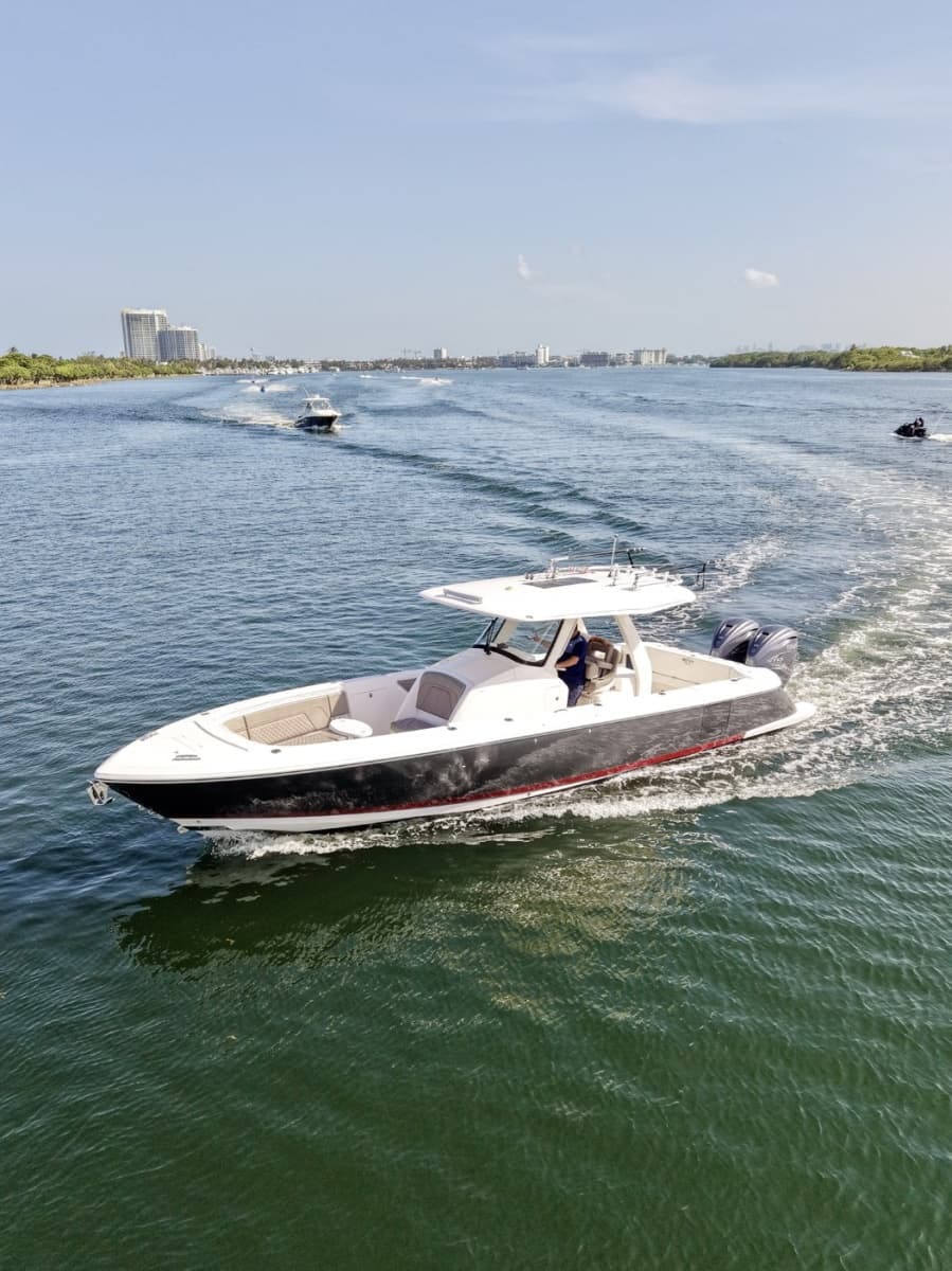 2019 Intrepid 345 Nomad SE - Photo 20