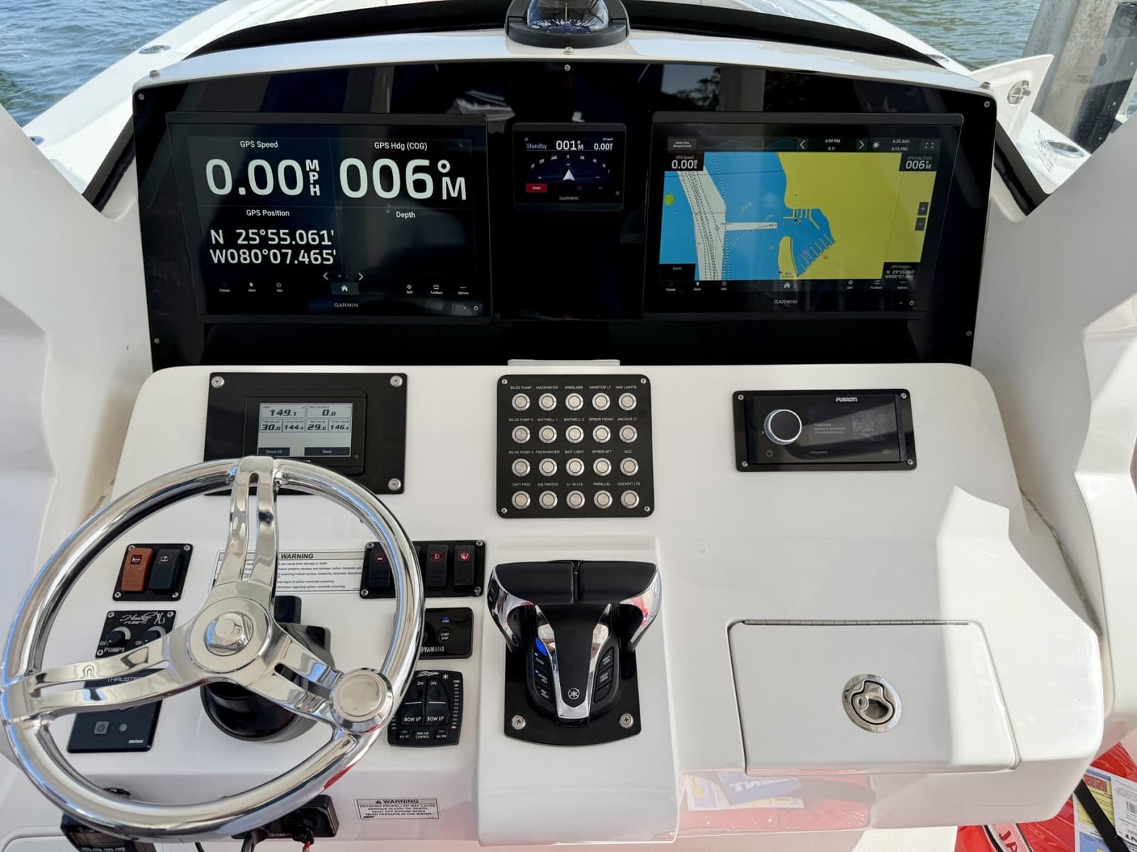 2019 Intrepid 345 Nomad SE - Photo 13